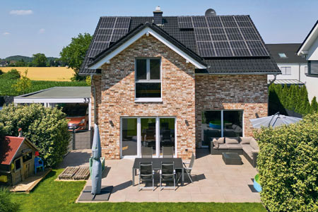 Außenansicht Haus „Select V“ von Favorit Massivhaus Außenansicht Haus „Select V“ von Favorit Massivhaus