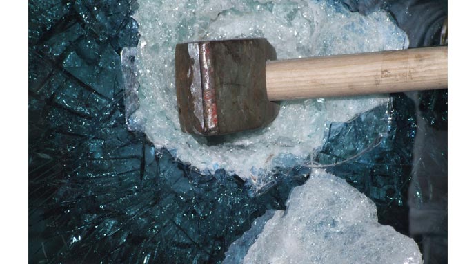 Sicherheitsglas schützt vor Einbrüchen