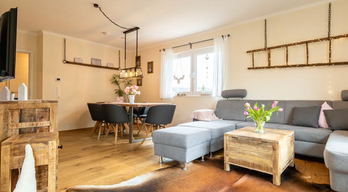 Wohnbereich Kundenhaus Tischer von STREIF Haus