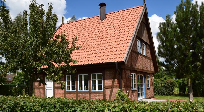 Deutsche Landhaus Klassiker Haus Melle Außenansicht