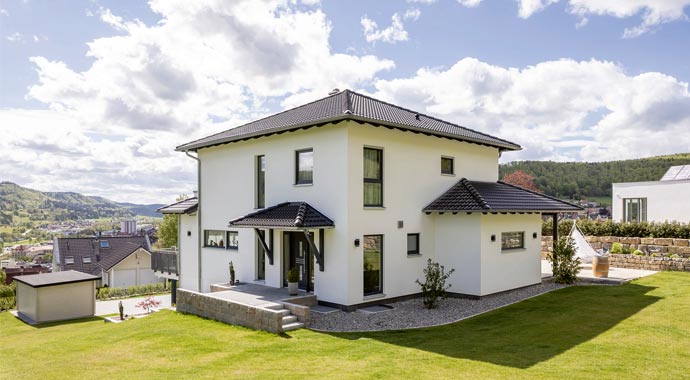 Außenansicht Kundenhaus Haus am Hang von FingerHaus