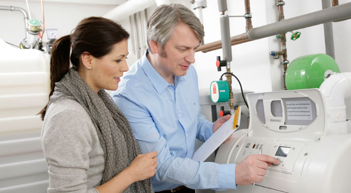 Ölheizung Symbolbild Ölheizung Symbolbild