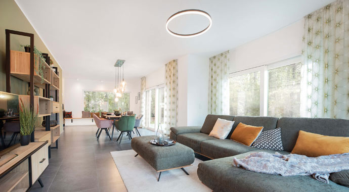 Wohnbereich Musterhaus Bad Vilbel von Fingerhut Haus