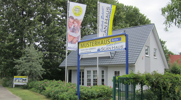 Scan Haus Musterhaus Berlin-Biesdorf Außenansicht