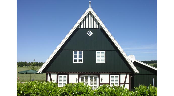 Deutsche Landhaus Klassiker DLK Eichenholz-Fachwerkhaus Typ 150 St. Annen Außenansicht