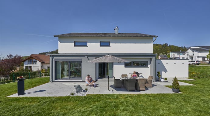 Außenansicht Kundenhaus Elsa von Fertighaus WEISS