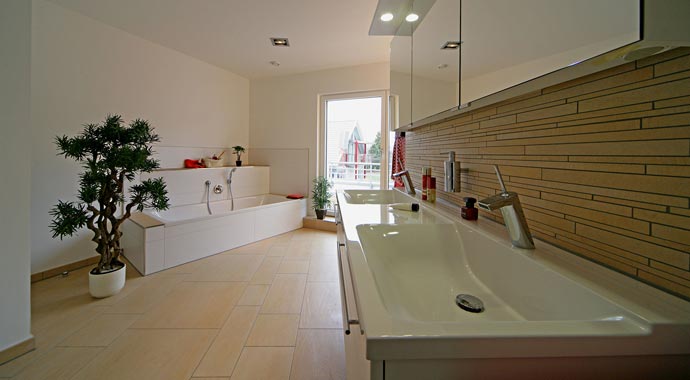 Fertighaus Weiss Plusenergiehaus Fellbach Emotion Bad