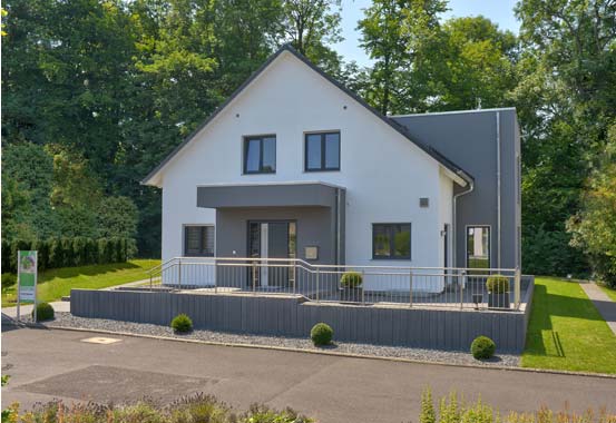 Außenansicht Musterhaus Bad-Vilbel von Schwabenhaus
