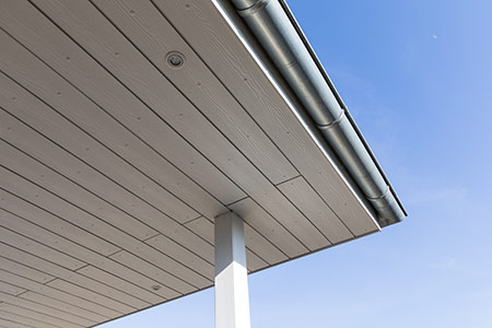Terrassenüberdachung aus Faserzement von Cedral Terrassenüberdachung aus Faserzement von Cedral