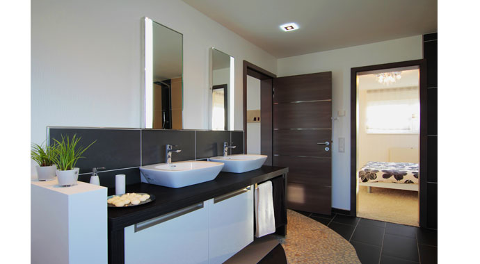 Rensch-Haus Musterhaus Ventura Badezimmer