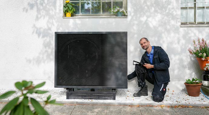 Luft-Wasser-Wärmepumpe Altherma 3 von Daikin