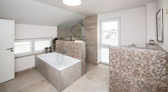 Helma Eigenheimbau Beratungsbüro in Berlin-Spandau Badezimmer