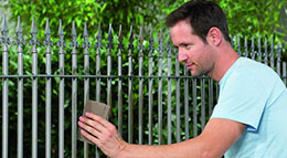 Metall-Schutzlack von Hammerite