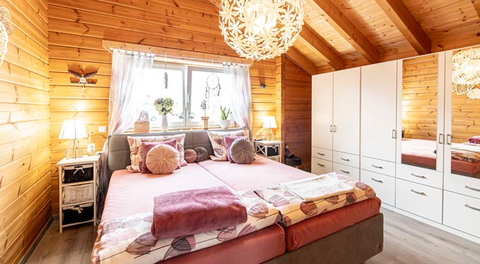 Schlafzimmer Generationenhaus Janke von Nordic-Haus
