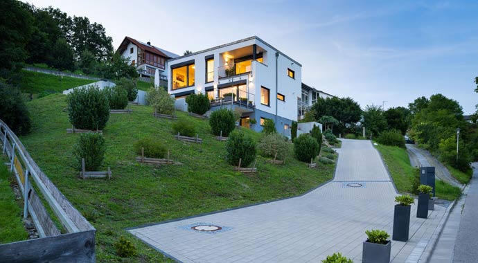 Außenansicht Haus Moosthenning von Regnauer Hausbau