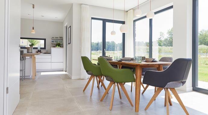 Essbereich Effizienzhaus Alona von Gussek Haus