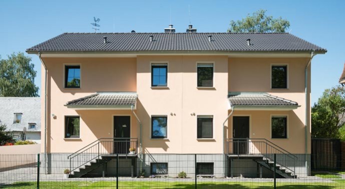 Außenansicht Stadtvilla als Doppelhaus von Roth-Massivhaus