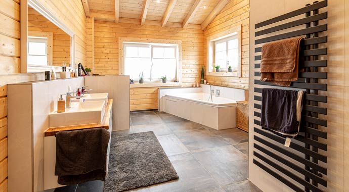 Badezimmer Haus Starke von Nordic-Haus Blockhäuser