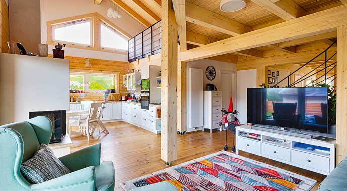 Wohnbereich Blockhaus Enztal von LéonWood