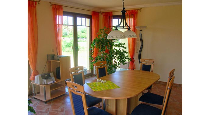 Town & Country Haus Musterhaus Domizil 192 Essbereich