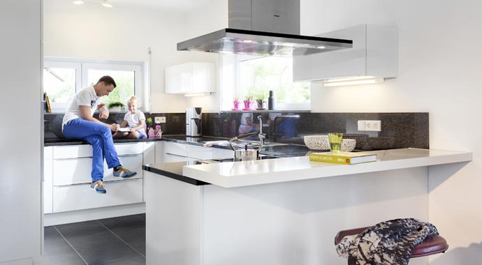 SchwörerHaus AW32 Effizienzhaus-55 Haus Hager Küche