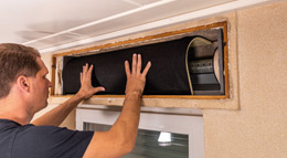 Rollladenkasten-Dämmung von Schellenberg