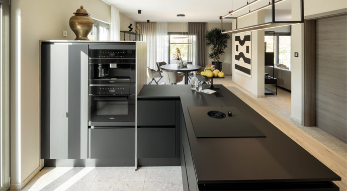 Küche Artis 350 – Musterhaus Würzburg von FingerHaus