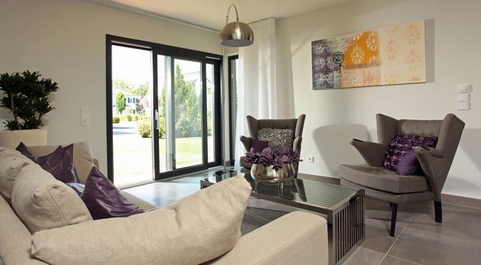 FingerHaus Musterhaus Neo 300 Wohnbereich