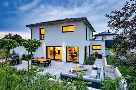 Außenansicht Haus Walmdach 180 von LUXHAUS Außenansicht Haus Walmdach 180 von LUXHAUS