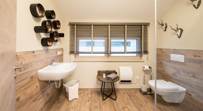 Badezimmer Medley 3.0 - Musterhaus Fellbach von FingerHaus