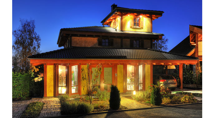 Vöma-Bio-Bau Musterhaus Toscana Außenansicht