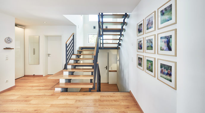 Treppenhaus Haus Veith von Fertighaus WEISS