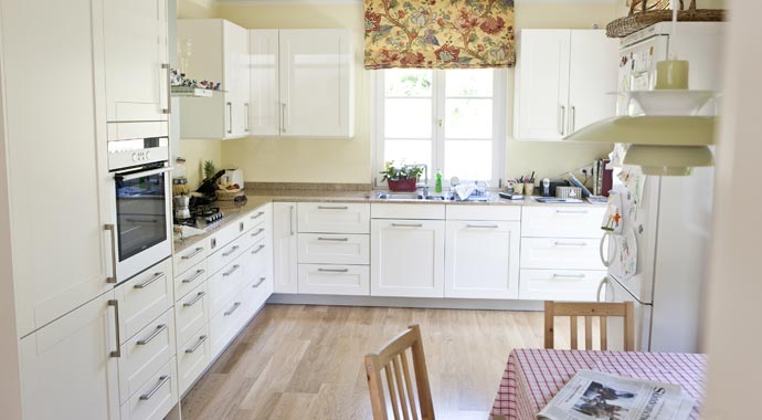 Isartaler Holzhaus Starnberger See Küche