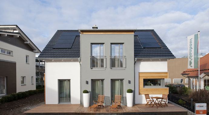 Haas-Haus, Young & Creative 245