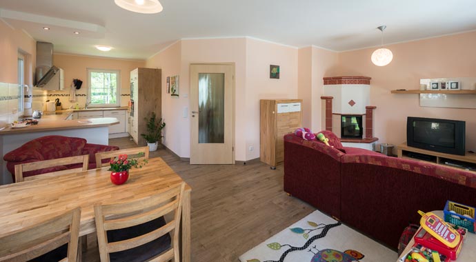 Roth-Massivhaus Stadtvilla als Doppelhaus Wohnbereich