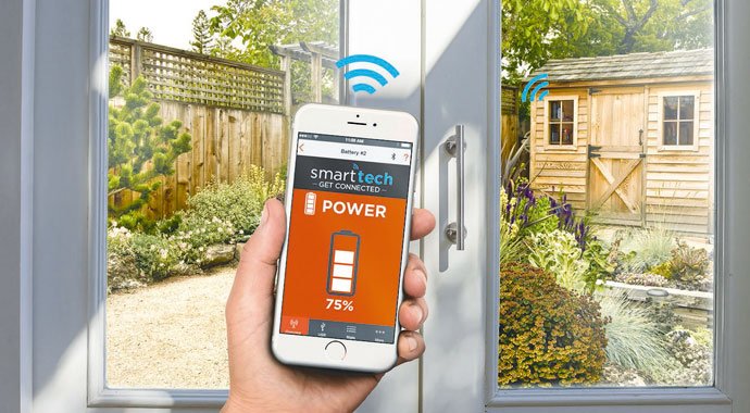 Der neue 18V smart tech-Akku von Black+Decker