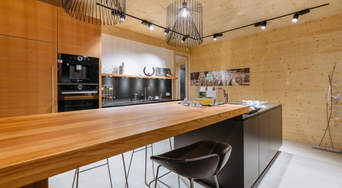 Küche Passivhaus Eisenstraße von Loxone