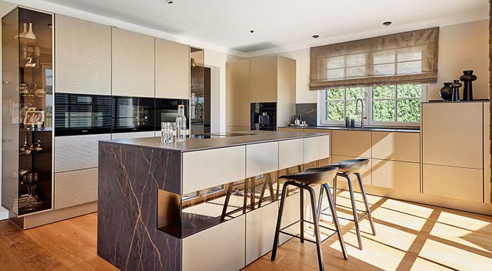 Küchentheke | Foto: Baufritz