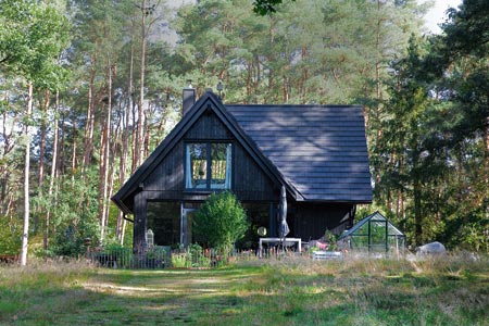 Außenansicht Mondholzhaus am See von Holzius Außenansicht Mondholzhaus am See von Holzius