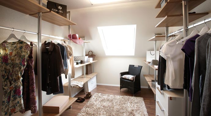 FingerHaus Musterhaus VIO 400 Ankleide