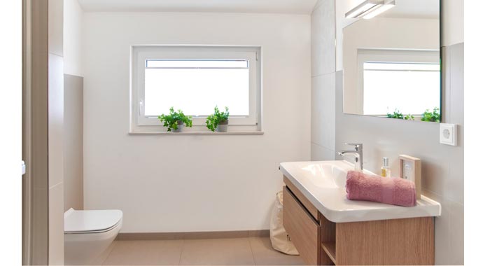 R 111.20 Musterhaus Mannheim von Fingerhut Haus WC