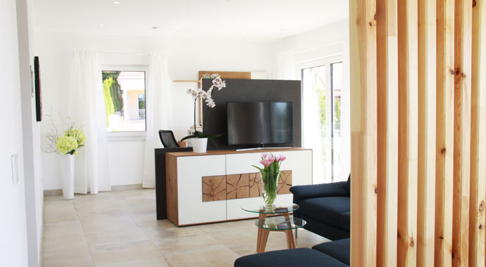 Wohnbereich Musterhaus Seegarten von FischerHaus