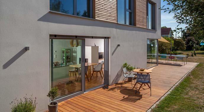 Terrasse Haus Poschmann von BAUMEISTER-HAUS