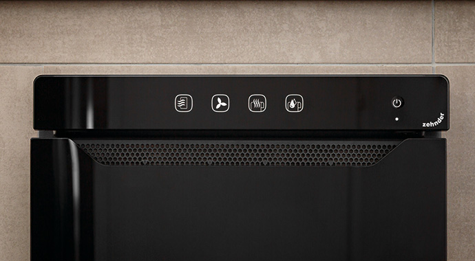 Komfortable Bedienung über das Touch-Panel | Foto: Zehnder