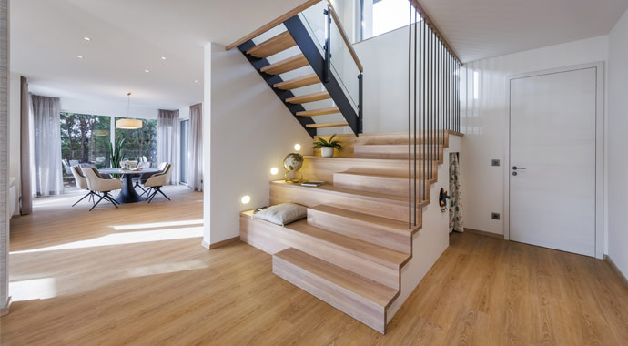 Treppenhaus LANOS 5.2190 von KAMPA